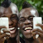 Enock Balotelli stizzito: ‘Ora tutti tifano per Mario…’