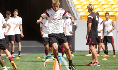 KEISUKE HONDA