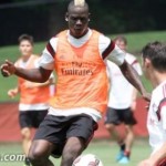 FOTO – Prova d’amore di Balotelli per il Liverpool: simbolo di club e città disegnato in testa