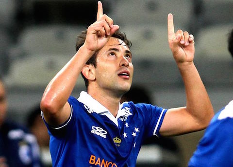vozcaicara.com_Everton Ribeiro