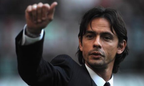 MILAN, ITALY - AUGUST 29:  Filippo Inzaghi of AC Milan attends during the Serie A match between AC Milan and Inter Milan at Stadio Giuseppe Meazza on August 29, 2009 in Milan, Italy.  (Photo by Valerio Pennicino/Getty Images)