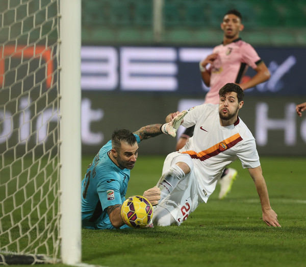 DESTRO-ZIMBIO