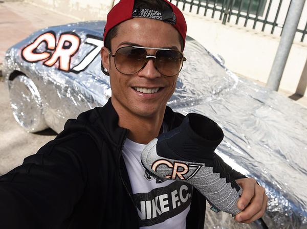 RONALDO-TWIMG.COM